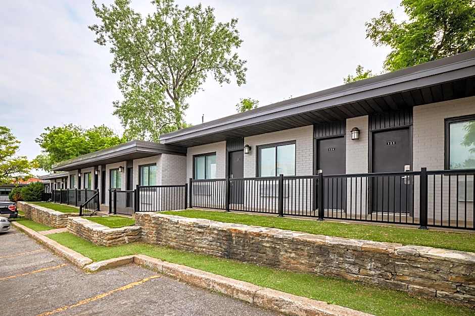 Motel Newstar Laval