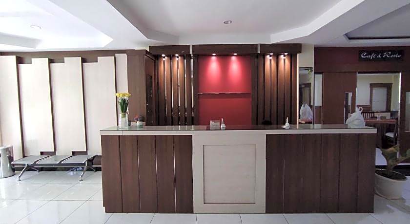 Hotel O Wisma Syariah Lahundape