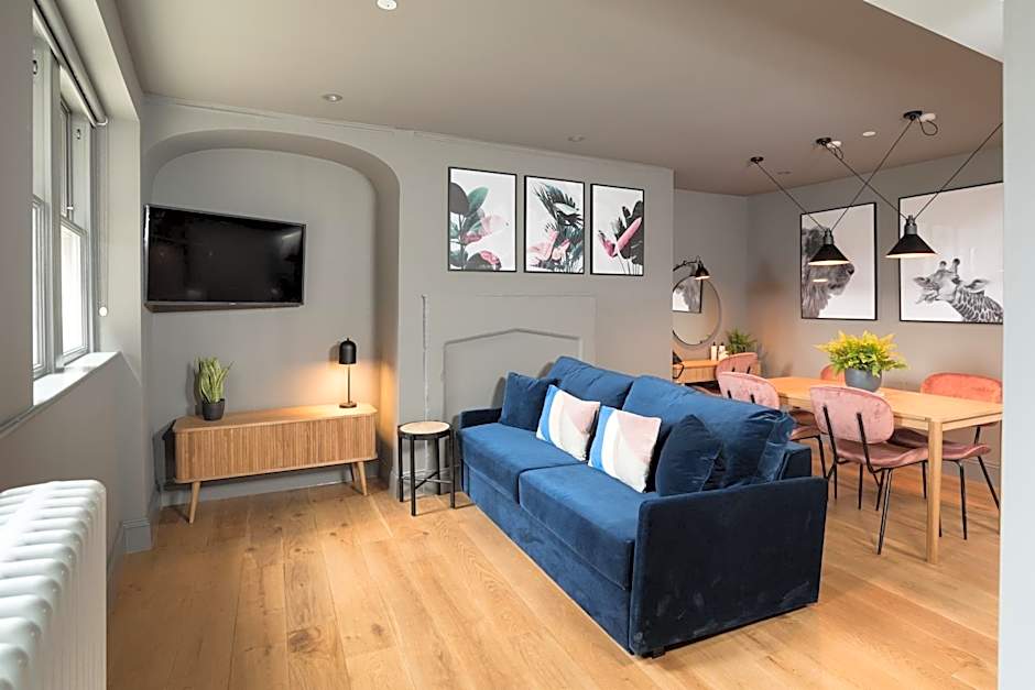 Hiding Space - Trim Street Apartments