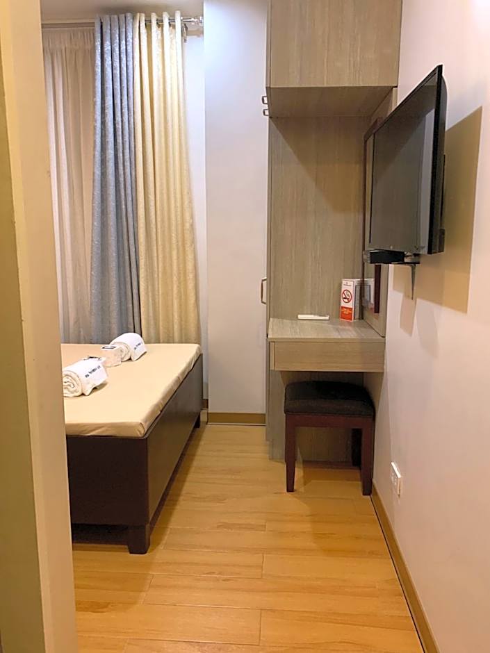Davao Persimmon Suites
