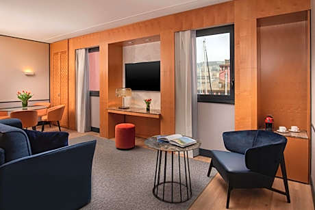 Suite with View with Extra Bed (3 Adults + 1 Child)