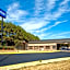 Travelodge by Wyndham Macon West