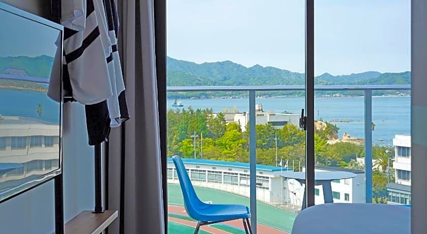 SETOUCHI KEIRIN HOTEL 10 by Onko Chishin