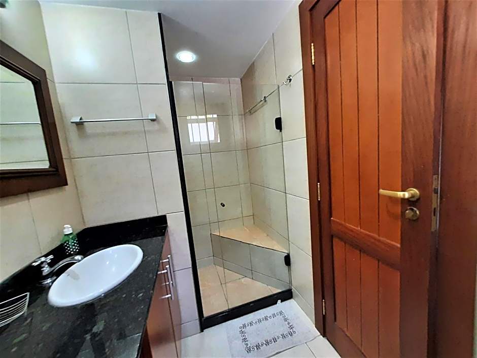 Casa e piscina privativa, vista para o mar em condomínio pé na areia