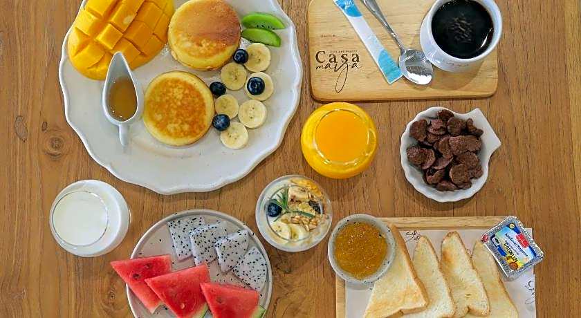 Tonsai Tropical Phi Phi Island