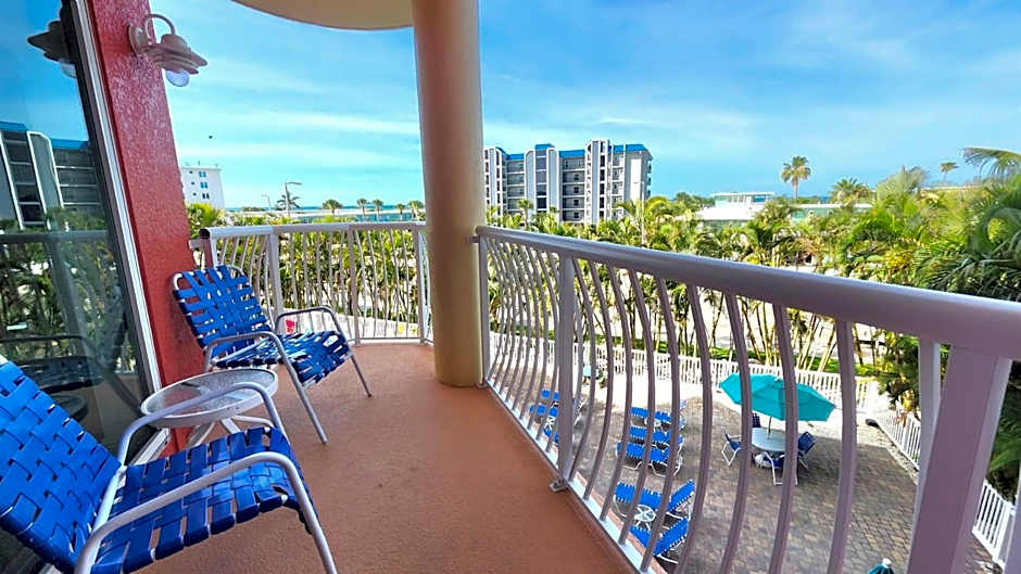 Treasure Island Condo - Beaches and Pickleball