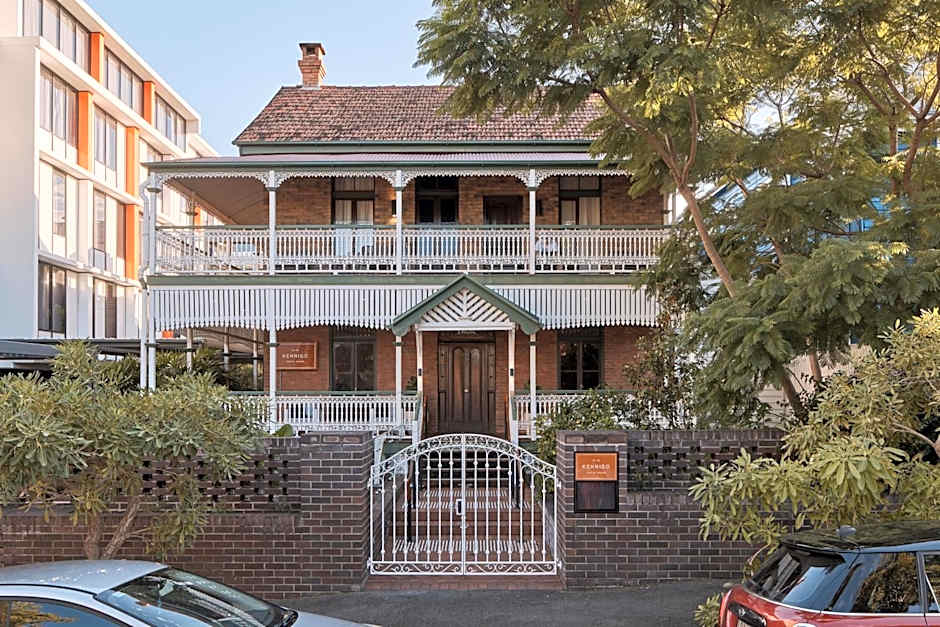 Kennigo Hotel Brisbane, Independent Collection by EVT