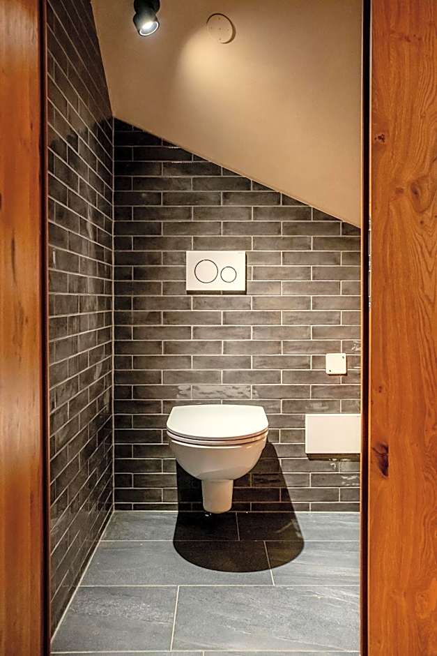 CSELLO MÜHLE OSLIP, Eventlocation, Gastronomie & Nächtigung