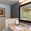 Courtyard by Marriott Milwaukee Airport