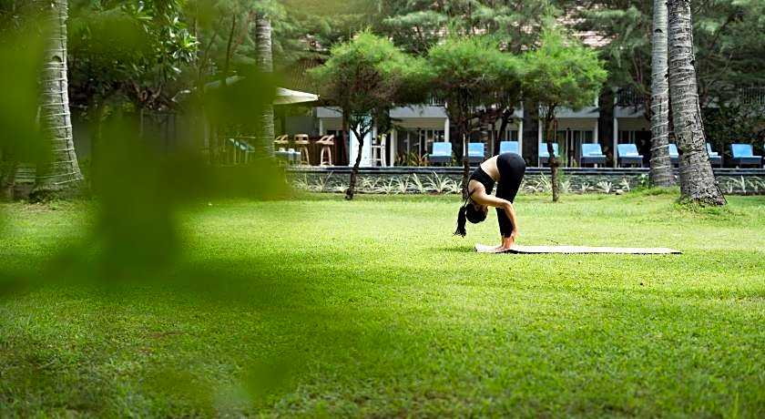 Royal Regantris Villa Karang