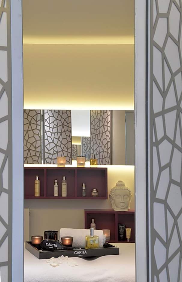 Hostellerie Pointe St-Mathieu,The Originals Collection