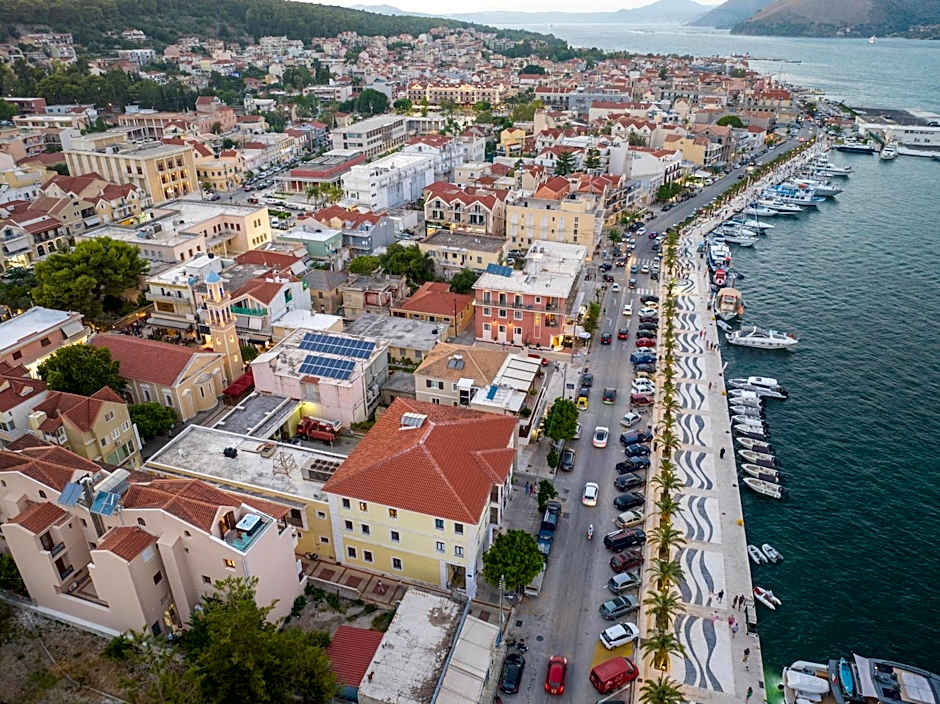 Pink Panther Maisonette Suite