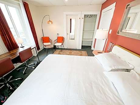 Queen Room with Sea View