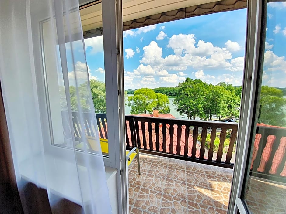 Gościniec Skolimówka Restauracja i pokoje ze śniadaniem na Kaszubach