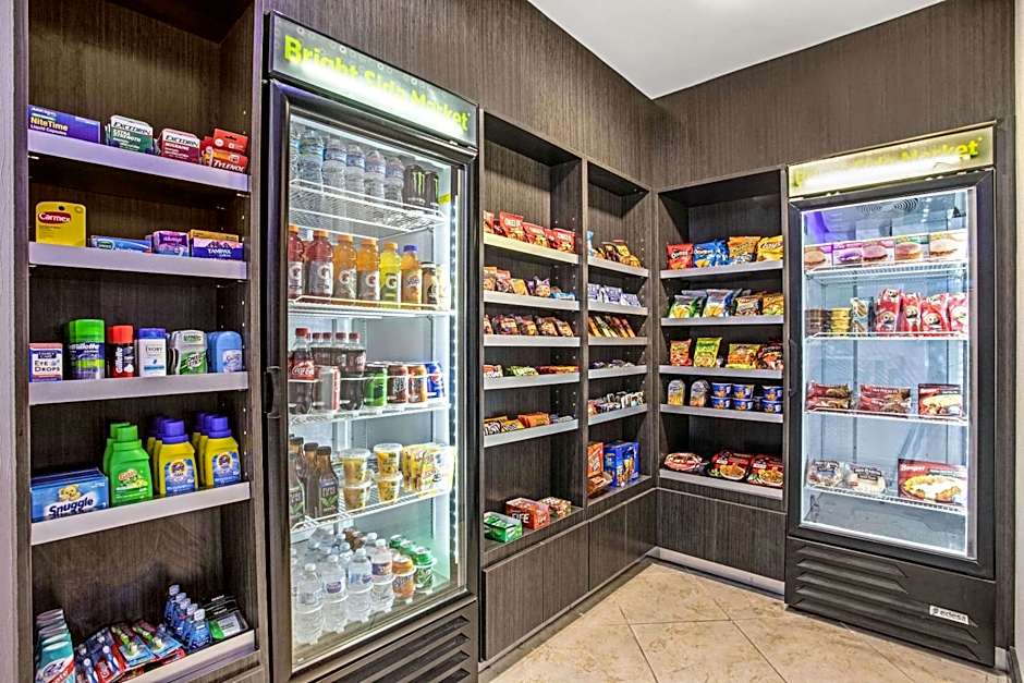 La Quinta Inn & Suites by Wyndham Fairfield