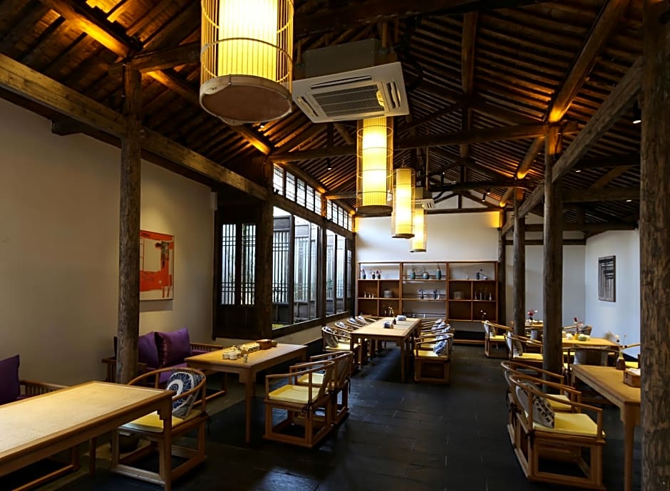 Wuzhen Yue Xiang Inn