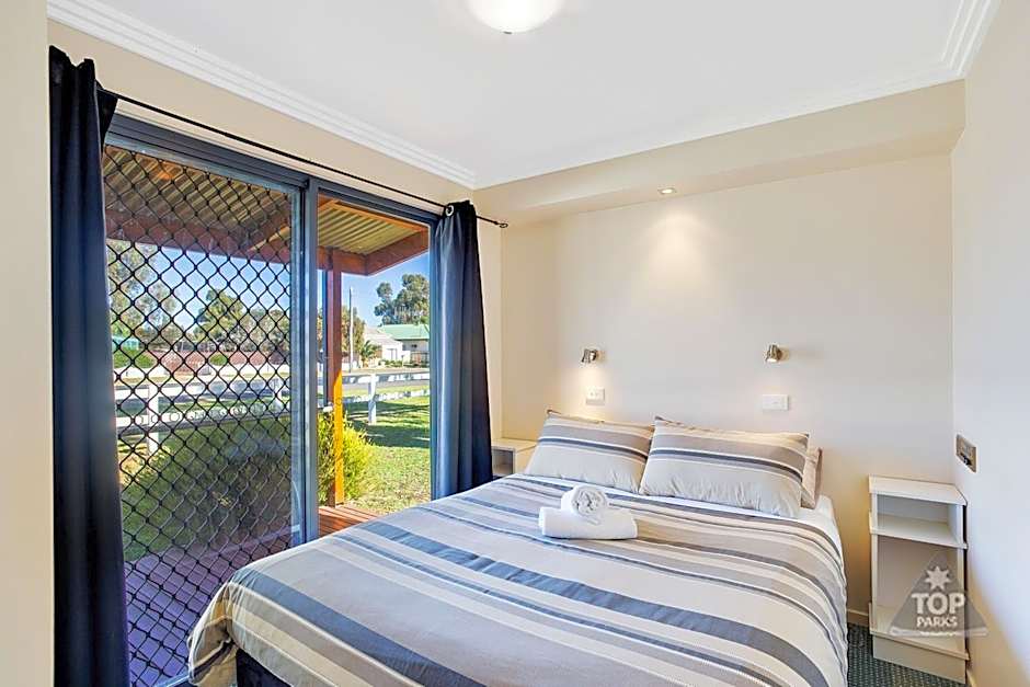 Boomerang Way Tourist Park