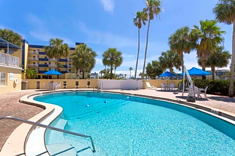 Days Inn by Wyndham Cocoa Beach Port Canaveral