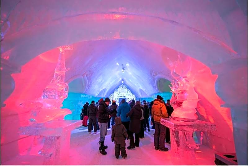 Hotel De Glace