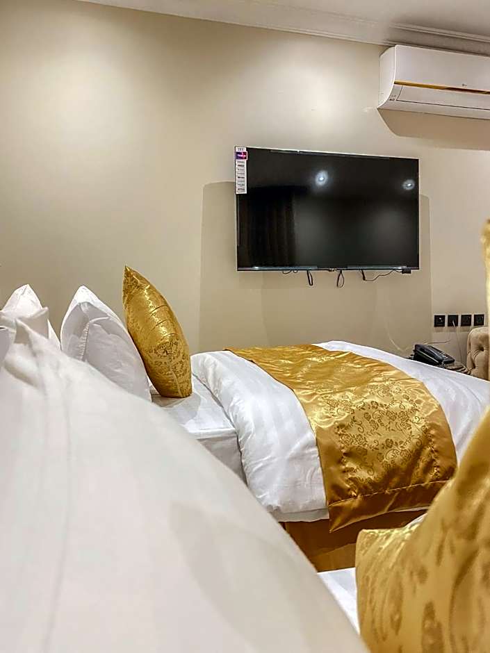 Comfort Inn Al Taawon - Family Only