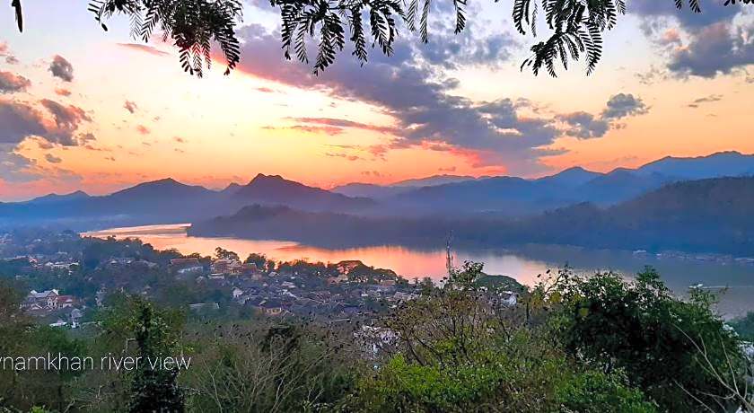 Saynamkhan River View