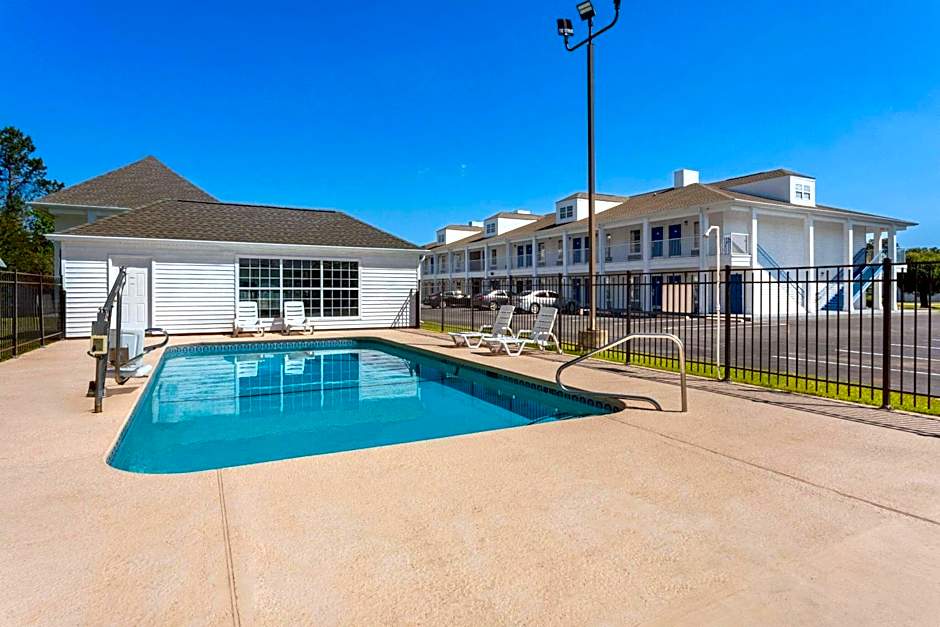 Baymont by Wyndham Brunswick GA