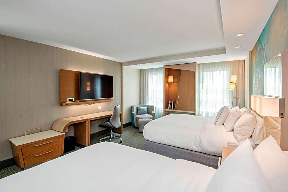 Courtyard by Marriott Raleigh Cary/Parkside Town Commons