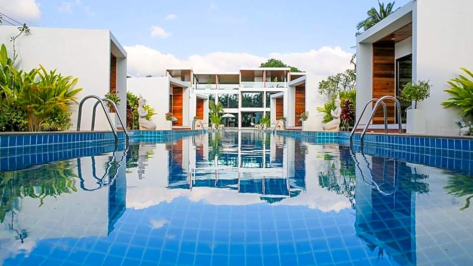 Zee Luxury Boutique Hotel