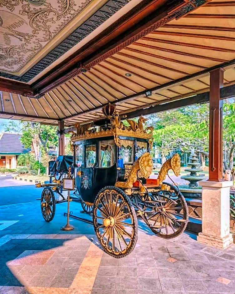 Kusuma Sahid Prince Solo Hotel