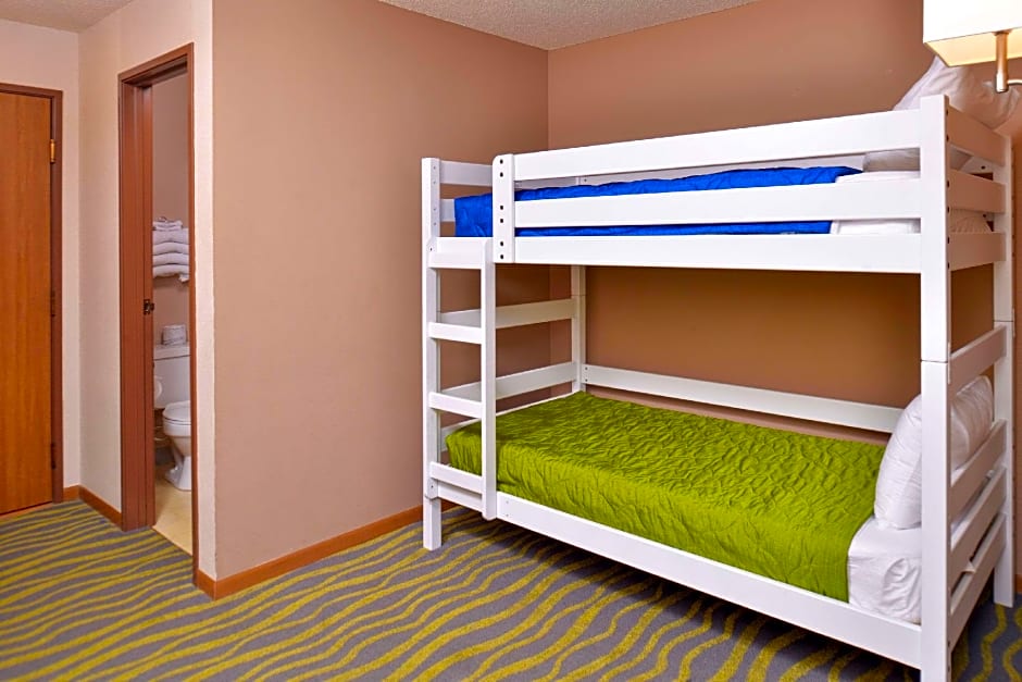 Atlantis Family Waterpark Hotel, an Ascend Collection Hotel