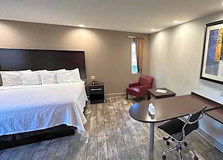 Superior King Room Smoke Free