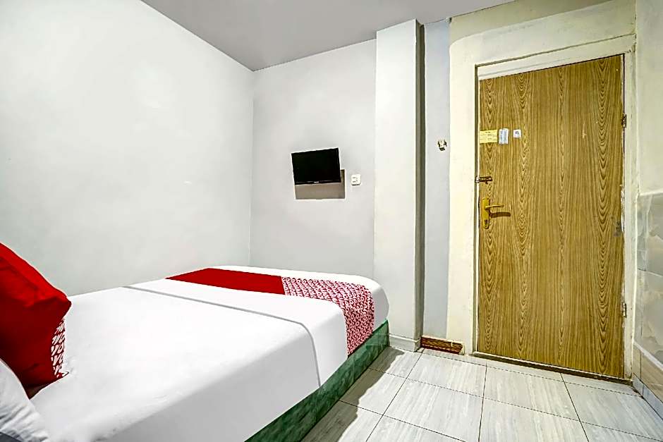 OYO 90161 Hotel Lendosis Pipa Reja Angkatan 66