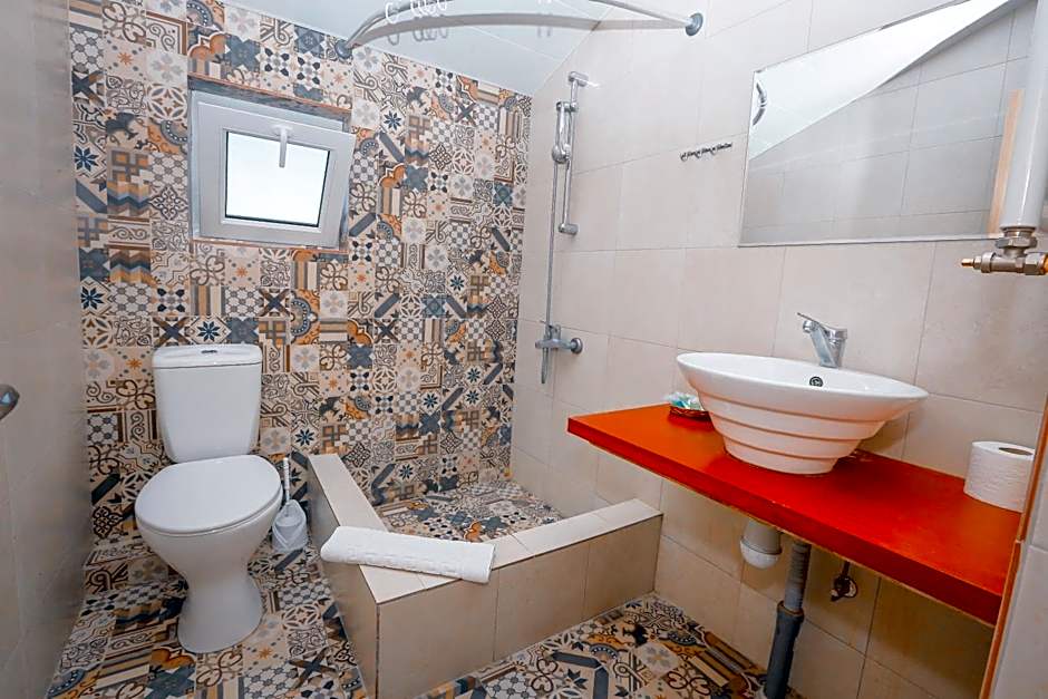 Laguna Beach Club Bazaleti Lake