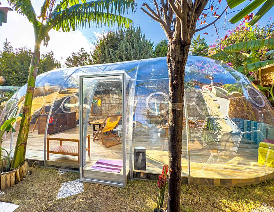 Banana Alaçatı Food & Stay - Adults Only