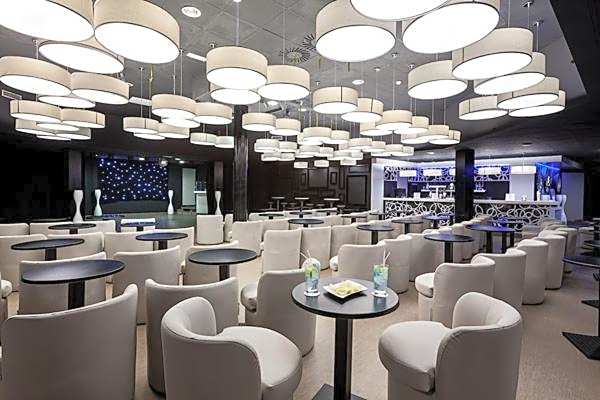 Playaolid Suites & Apartments