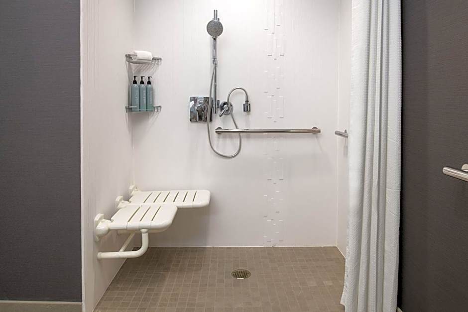 Courtyard by Marriott Santa Cruz