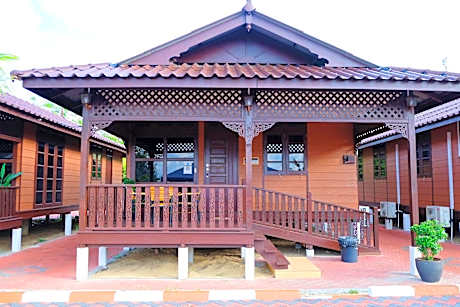 D'Razna Chalet Pantai Seberang Takir