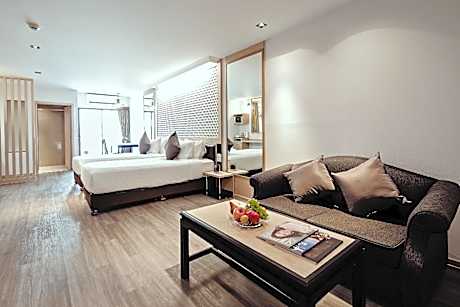 Junior Suite Twin Room