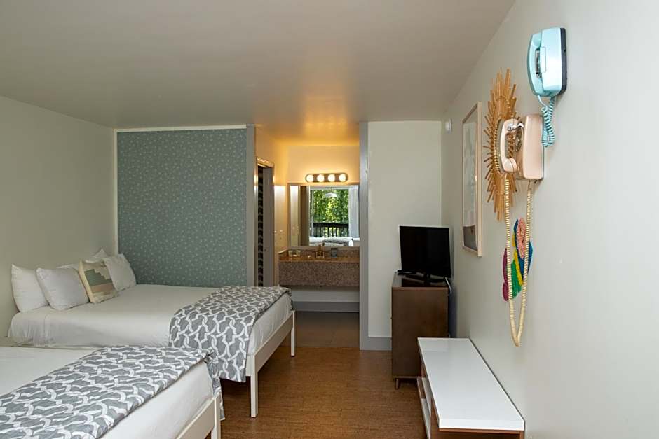 The Occidental Lodge