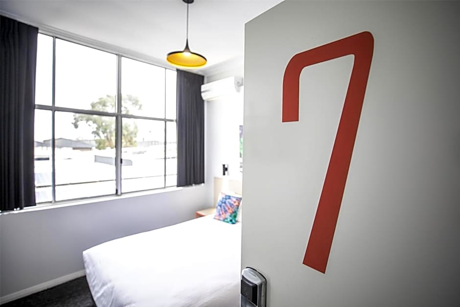 Nightcap at Ashley Hotel