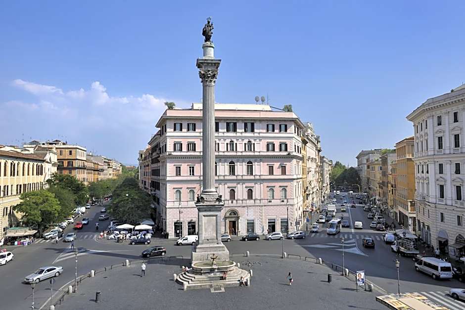 Hotel Mecenate Palace