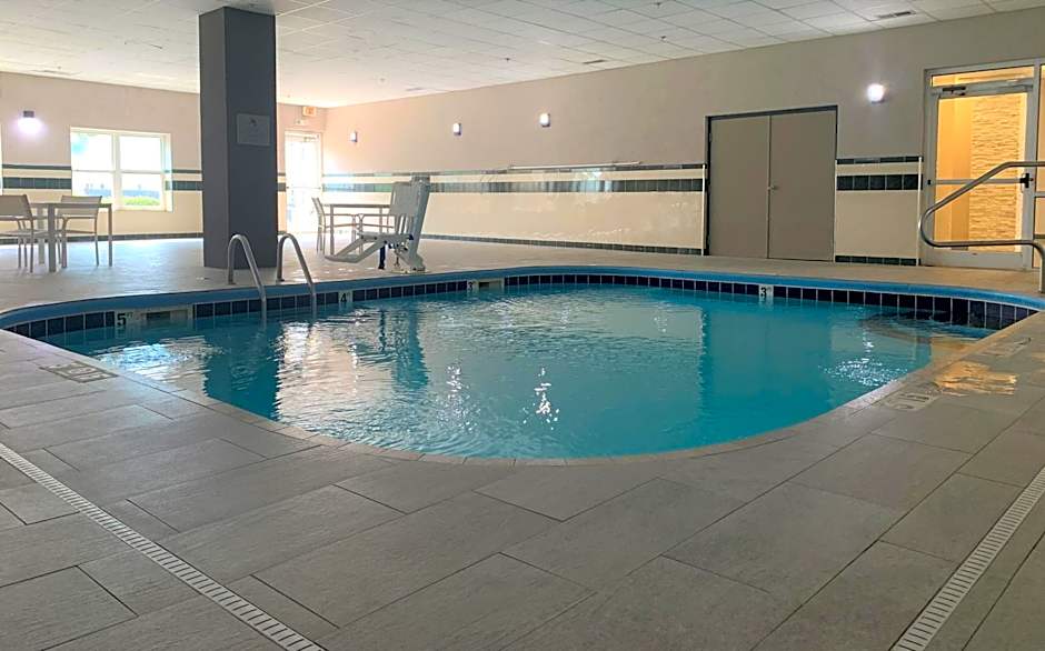 Country Inn & Suites by Radisson, Clarksville, TN