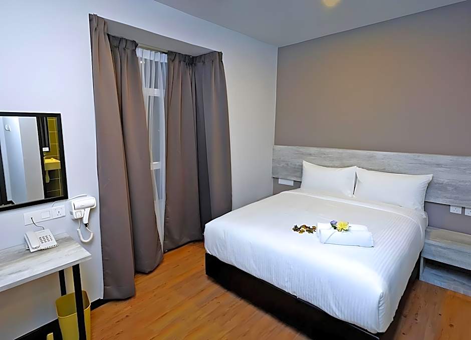 The Leverage Lite (Kuantan)