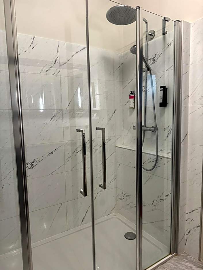 Chateau Le Prieure - Younan Collection