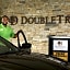 DoubleTree By Hilton Hotel Detroit-Dearborn