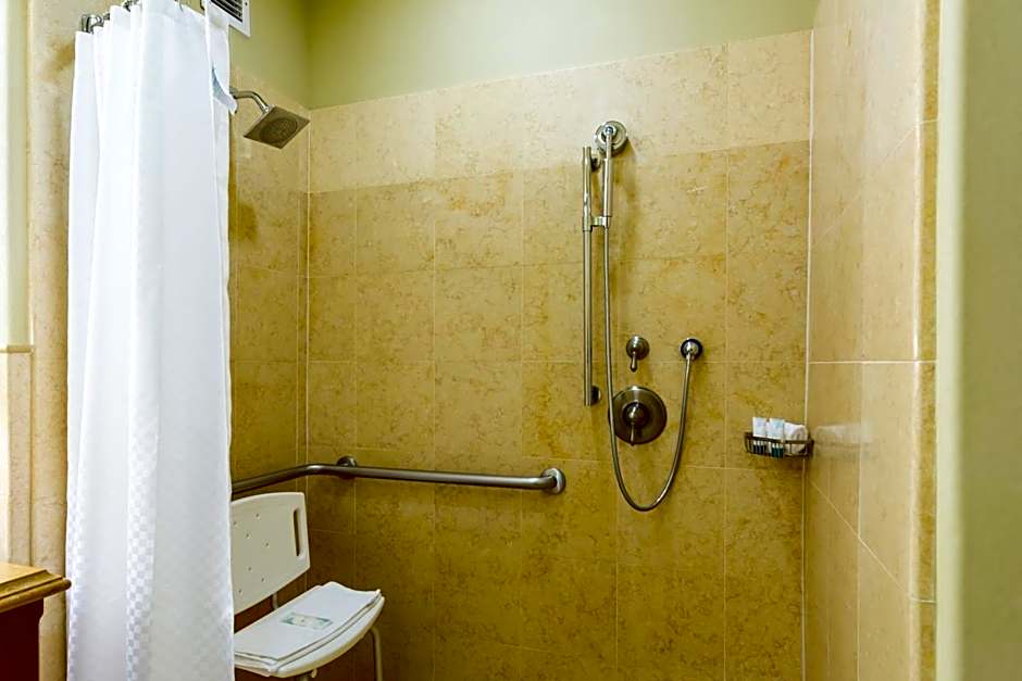 The Westin Sacramento Riverfront Hotel & Spa