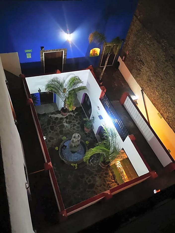HOTEL BACANTES