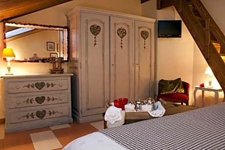 Family Room with Shower