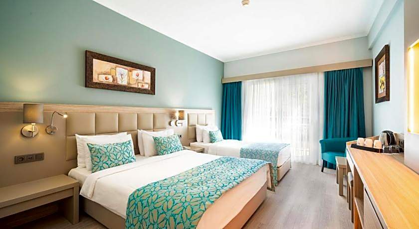 Aqua Fantasy Aquapark Hotel & Spa - Ultra All Inclusive