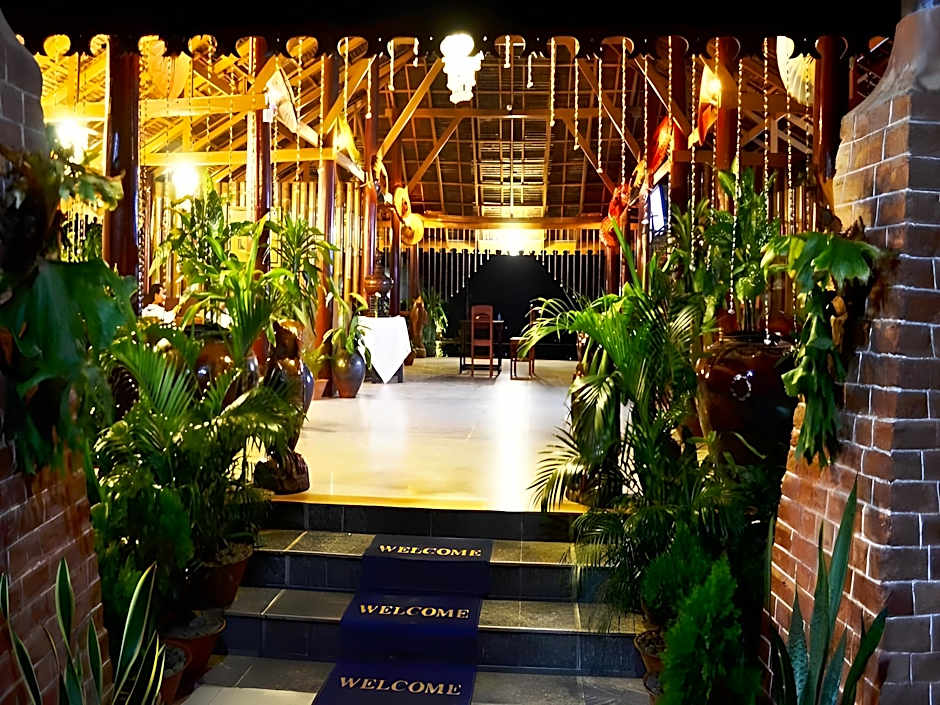 Diamond Ngapali Hotel